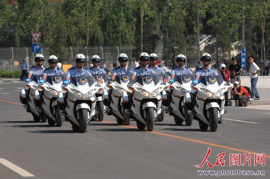 朱泳腾新剧《猎枭》第二次握手老友陆毅-beats365(图2) 朱泳腾新剧《猎枭》第二次握手老友陆毅-beats365(图2)